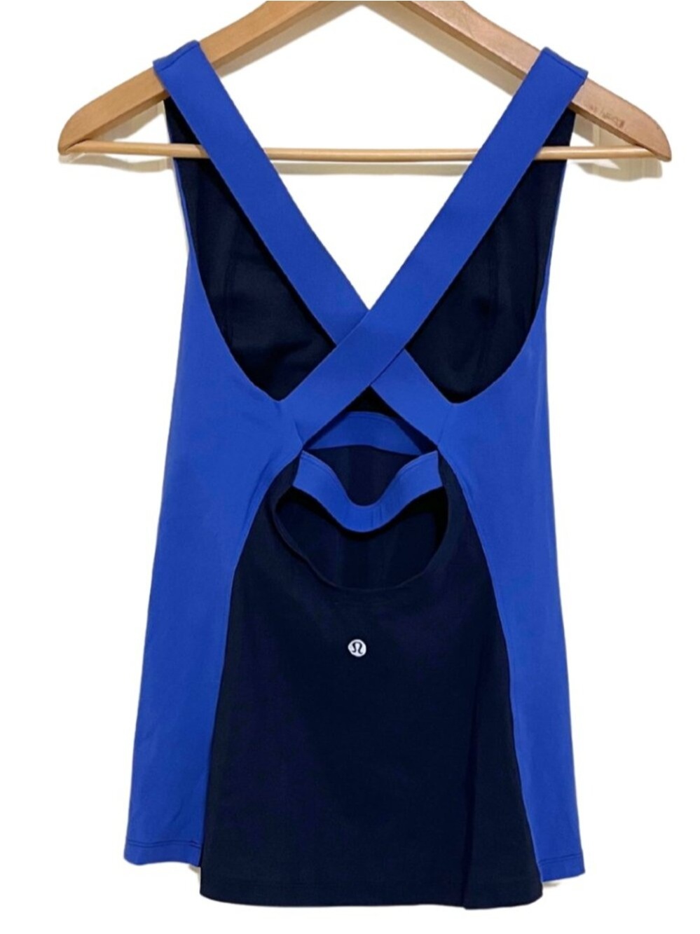 Lululemon 'Long Breath 2-In-1' Blue Crossback Shelf Bra Workout Tank Top Sz 4